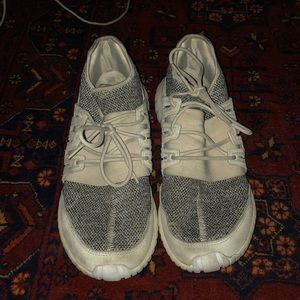 Adidas Tubular Size 11
